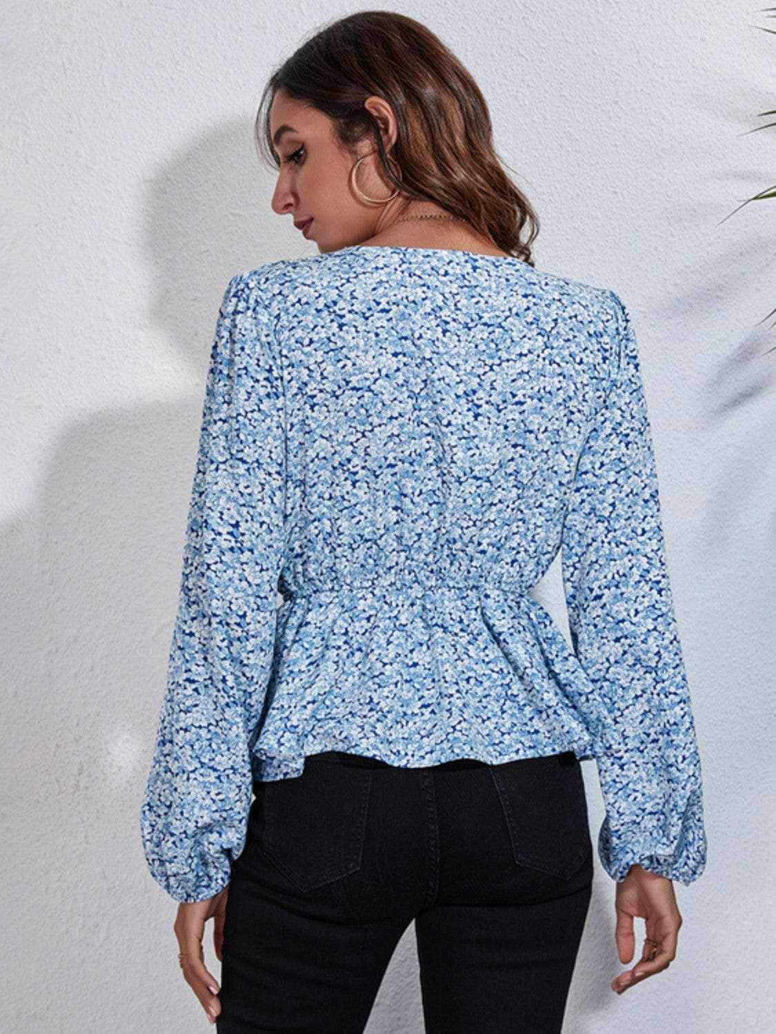 T-Shirts Trendsi Blouses - Floral peplum blouse with V-neck - Premium Quality