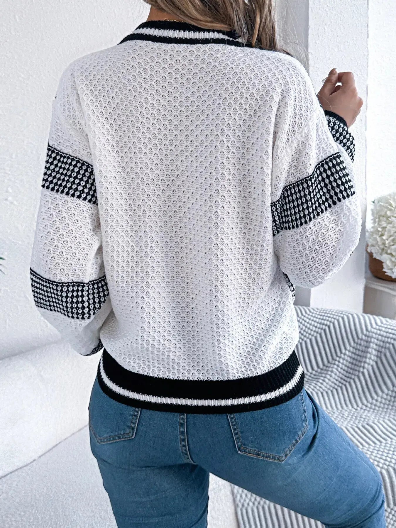 Contrast Striped V Neck Sweater