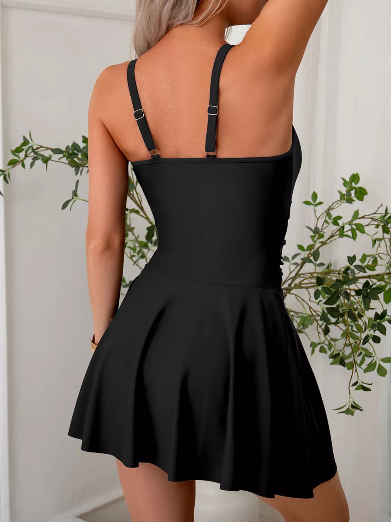 Mesh Panel Scoop Neck One Piece Swimsuit
