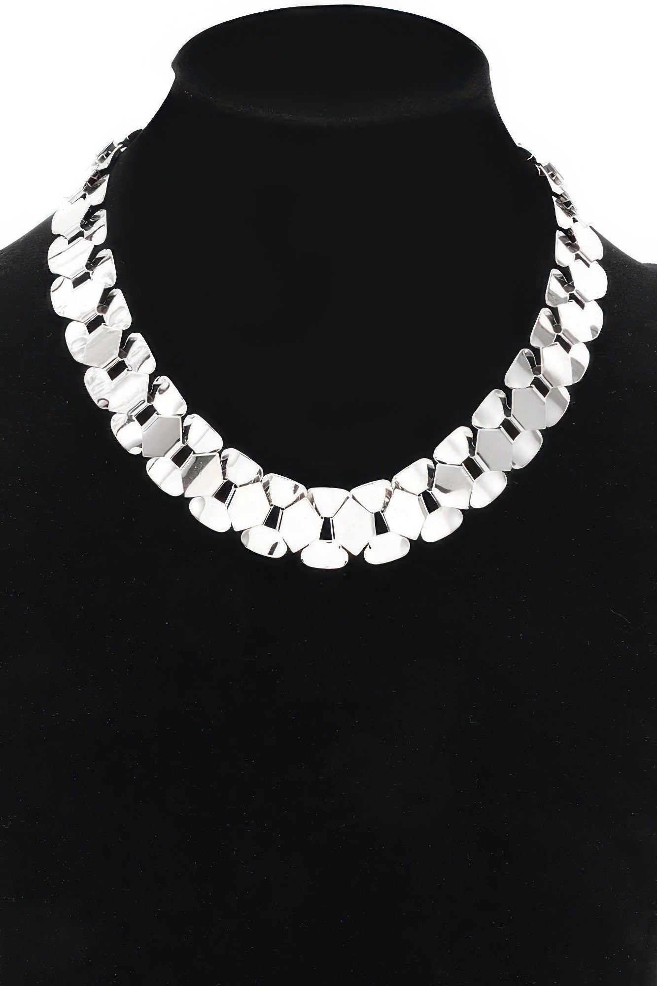 Elysian Circle Necklace