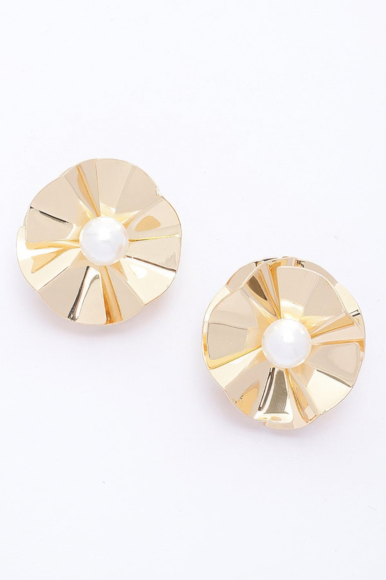 Faux Pearl Metal Earring