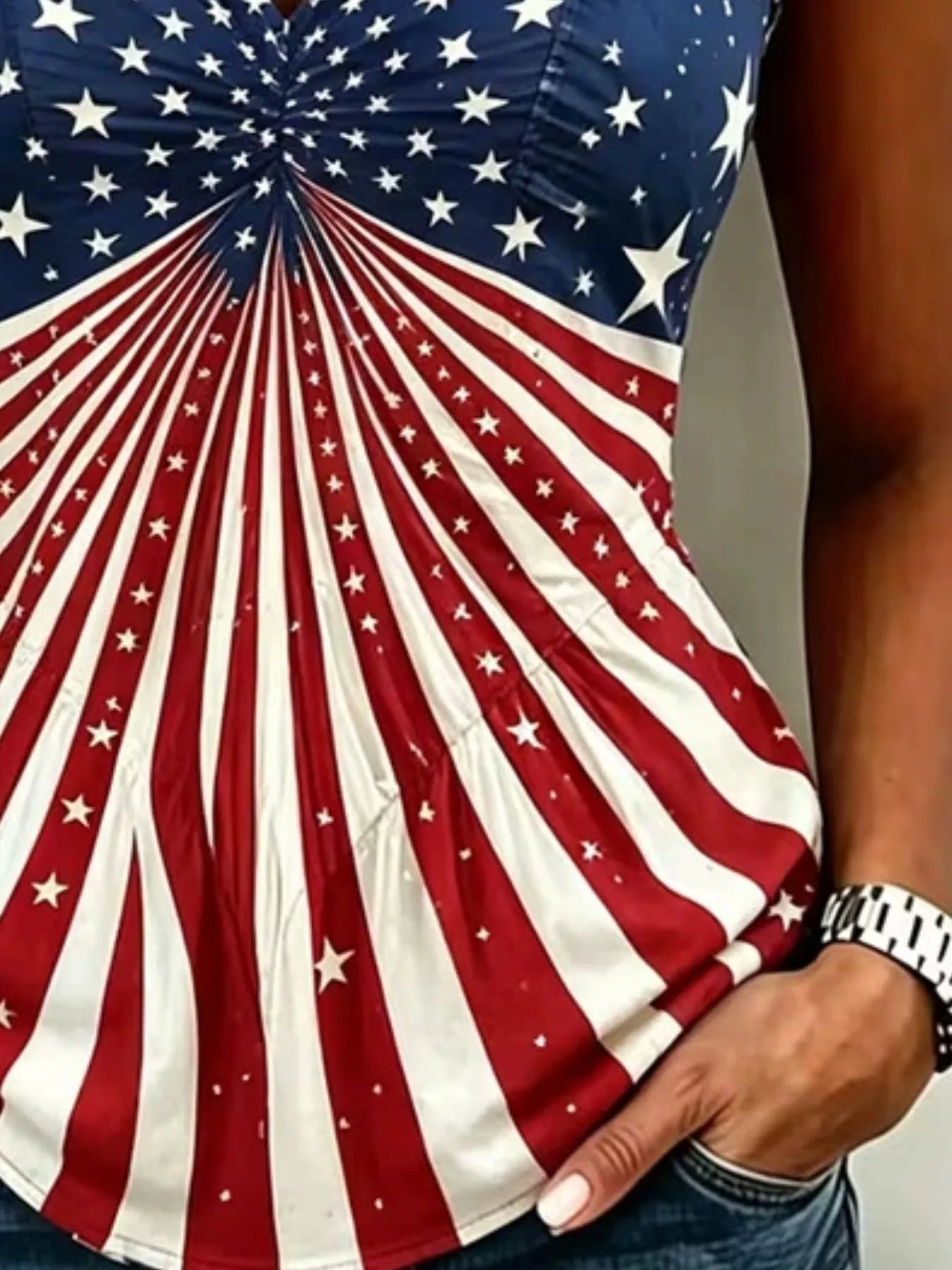 Full Size American Flag Print V-Neck Sleeveless Top Plus Size