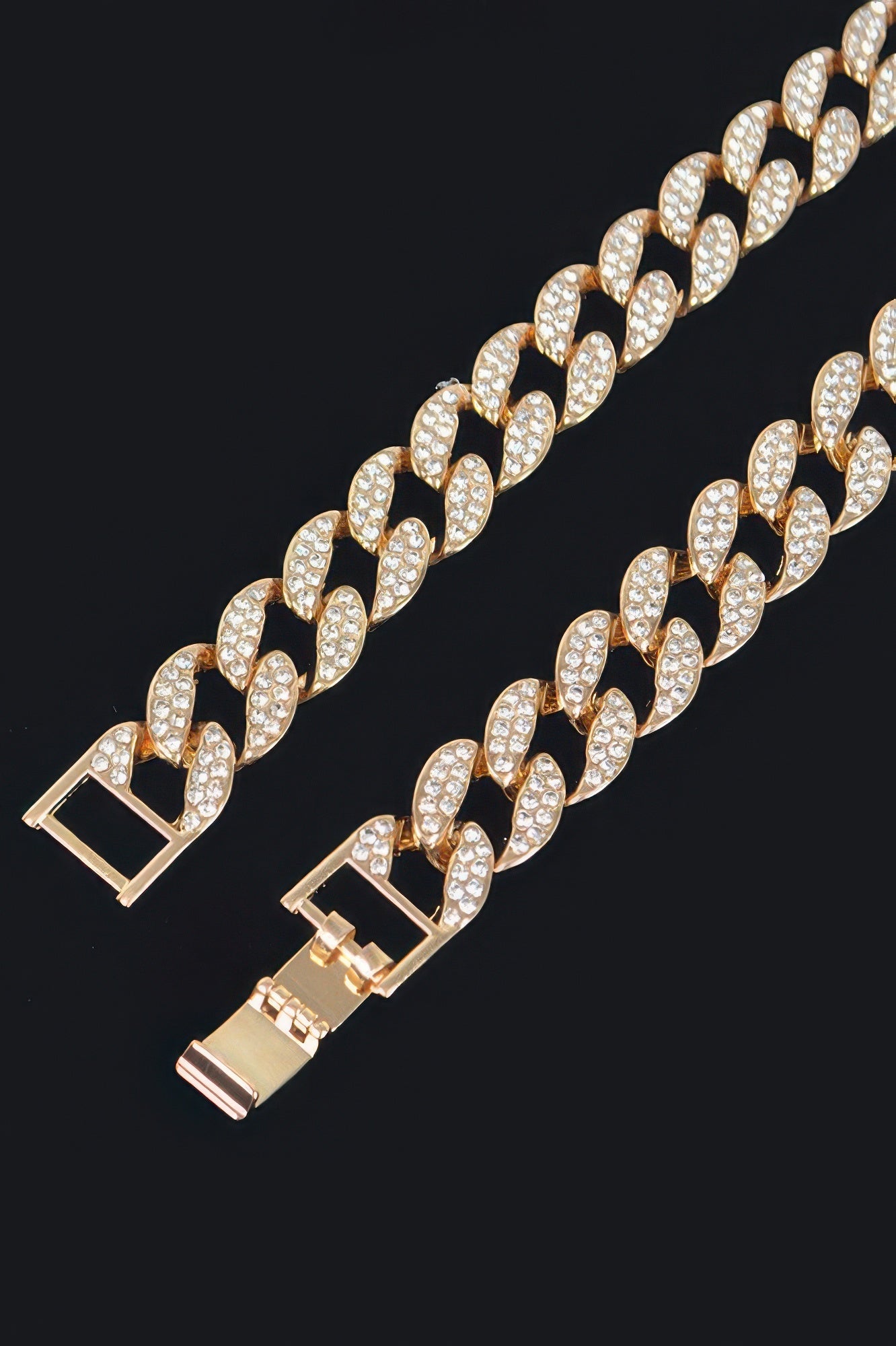Hammered Bulk Chain Necklace