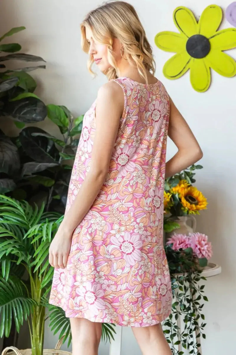 Women's Casual Tank Dress Women's Tank Dress - Floral V-Neck with Pockets - Casual