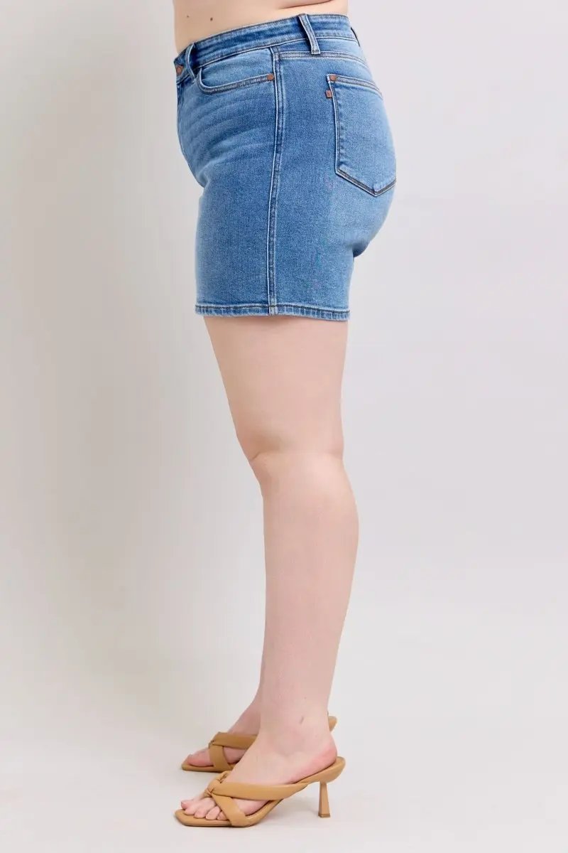 Trendsi Judy Blue Denim Shorts Women's Casual Plus Size Shorts with Pockets