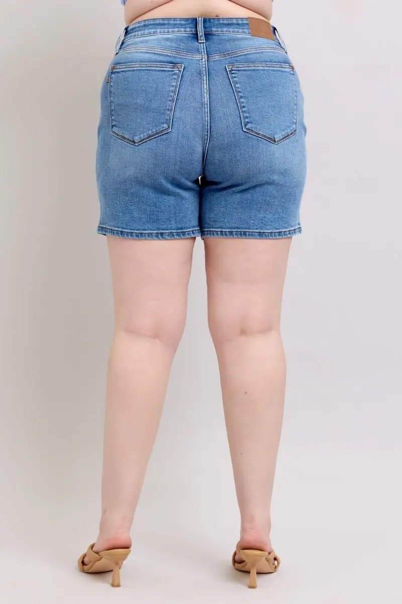 Trendsi Judy Blue Denim Shorts Women's Casual Plus Size Shorts with Pockets