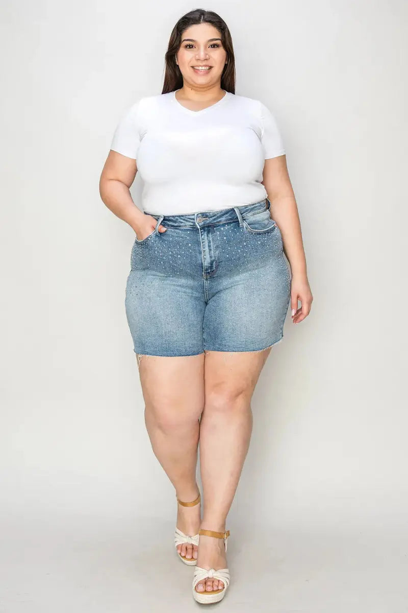 Trendsi Light Wash Denim Shorts High Waist