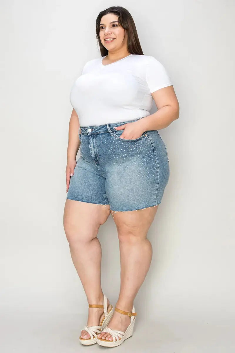 Trendsi Light Wash Denim Shorts High Waist