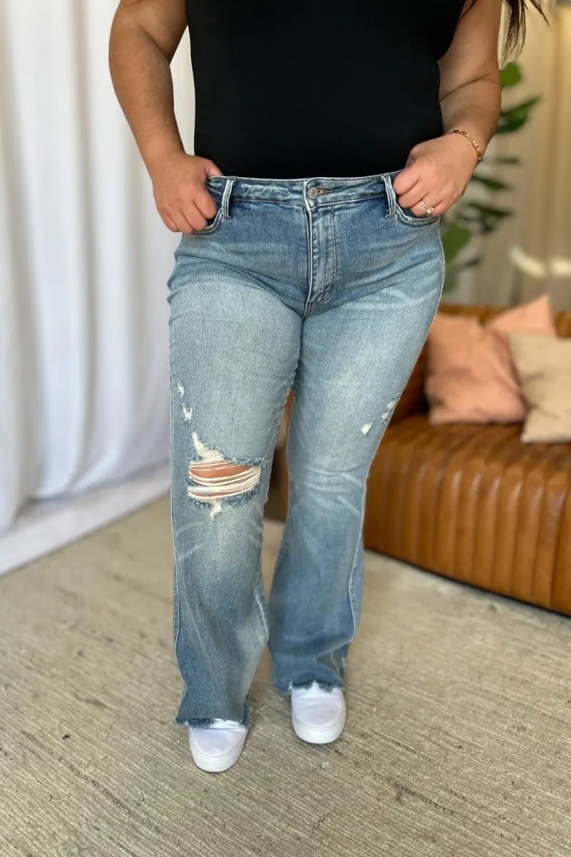 Judy Blue Flare Jeans Women's Medium Rise Tummy Control — Everyday Wear