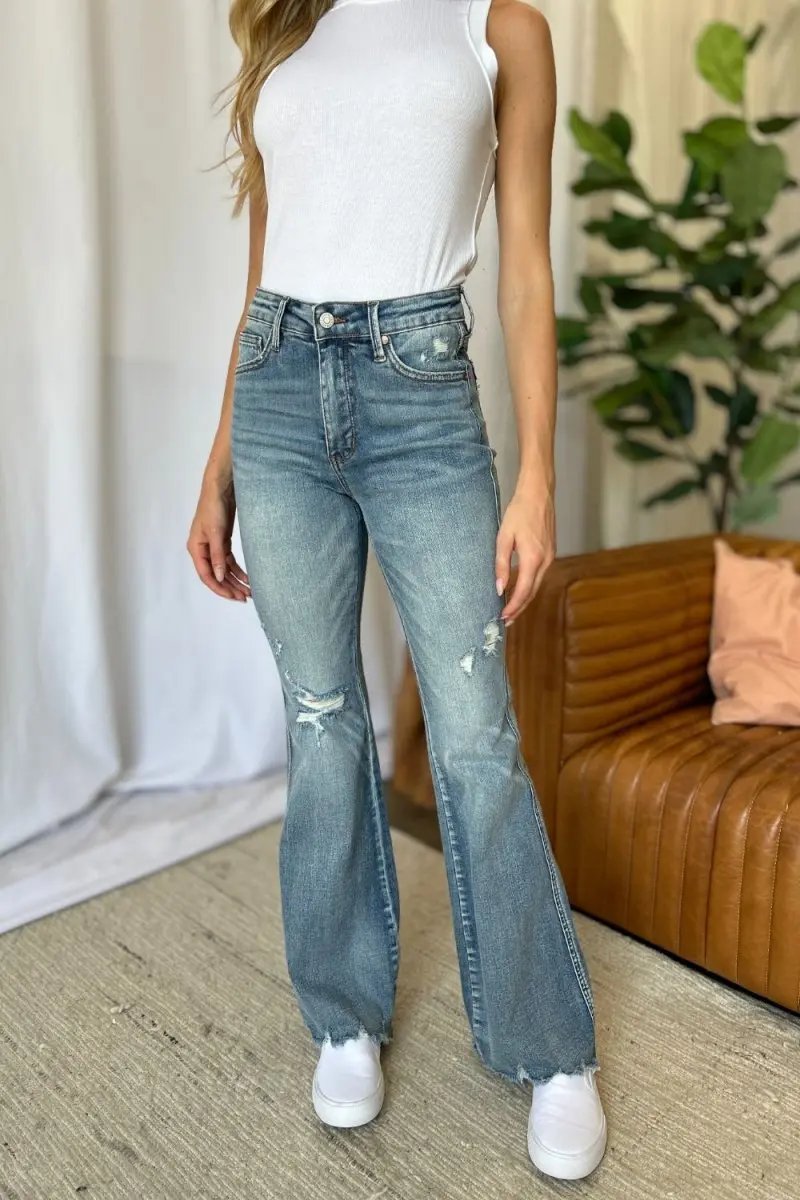 Judy Blue Flare Jeans Women's Medium Rise Tummy Control — Everyday Wear