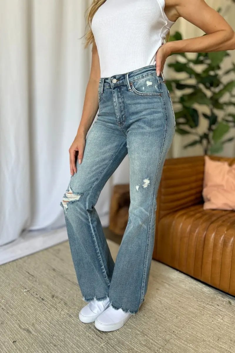 Judy Blue Flare Jeans Women's Medium Rise Tummy Control — Everyday Wear