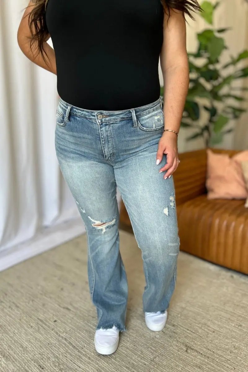 Judy Blue Flare Jeans Women's Medium Rise Tummy Control — Everyday Wear