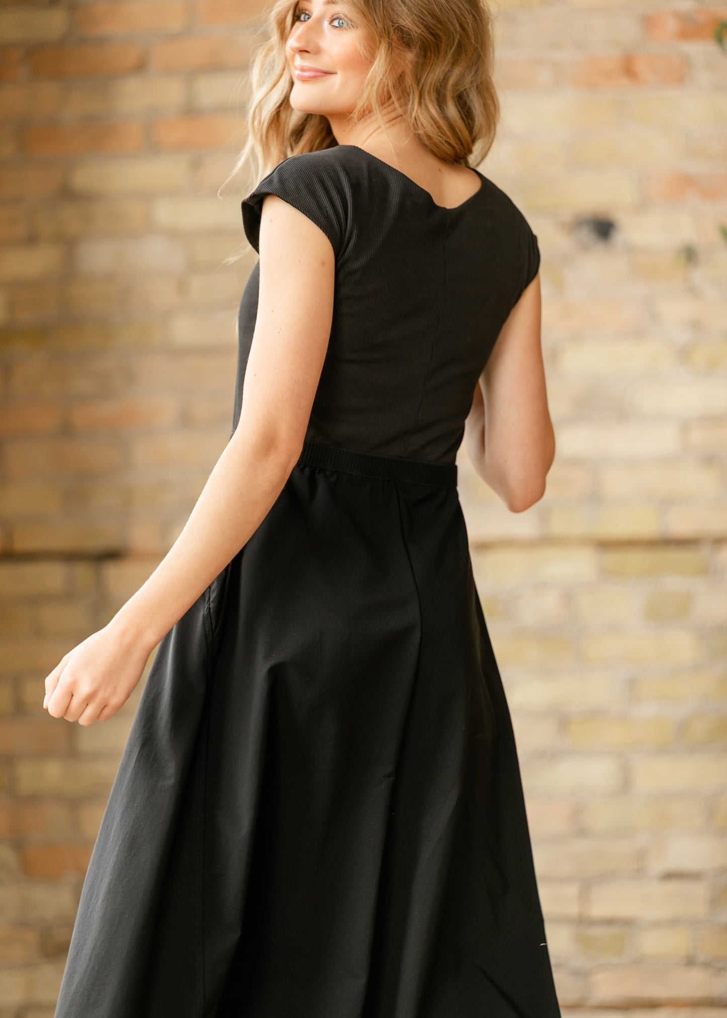 Kate Cap Sleeve Midi Dress