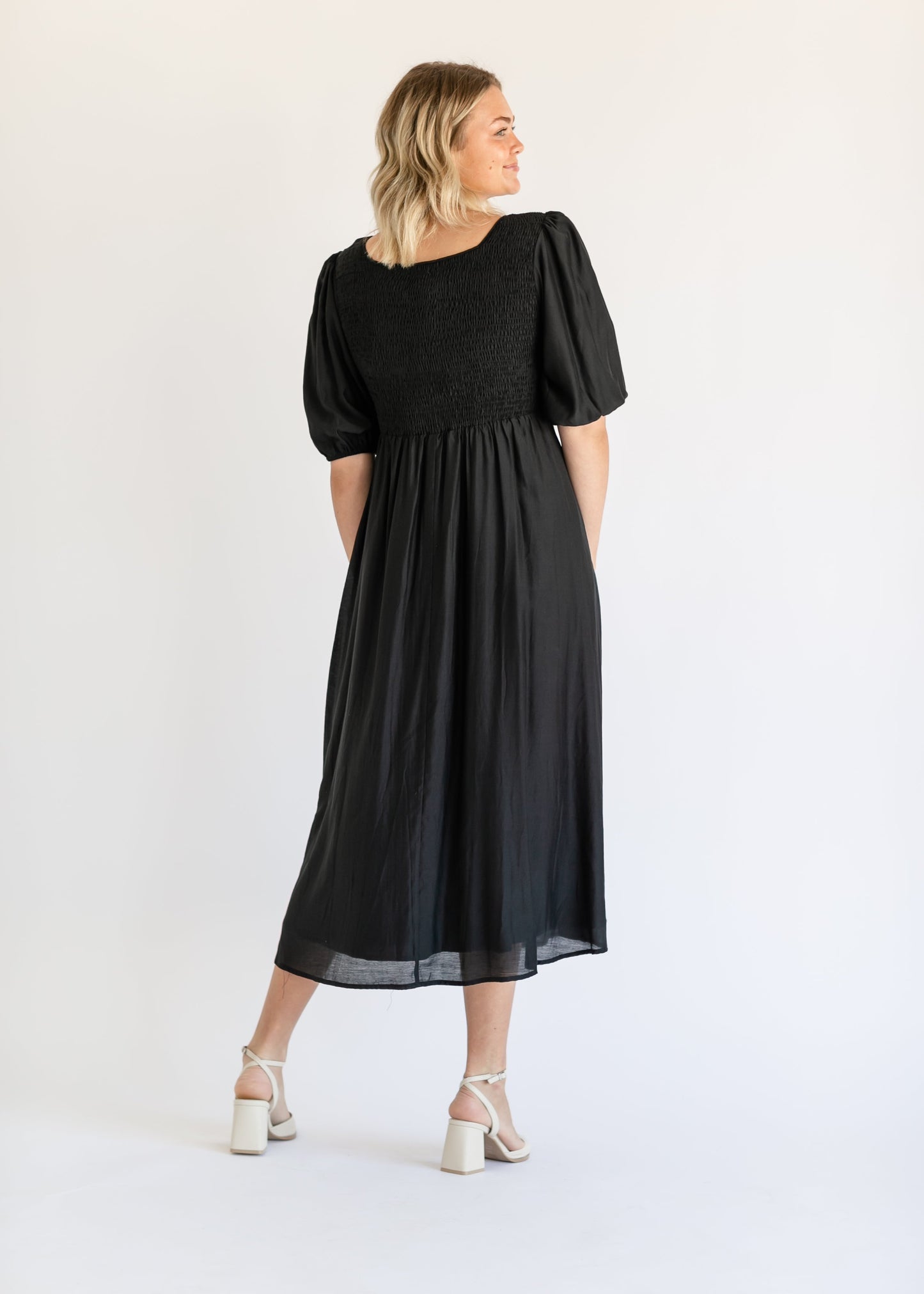 Kayleen Black Maxi Dress