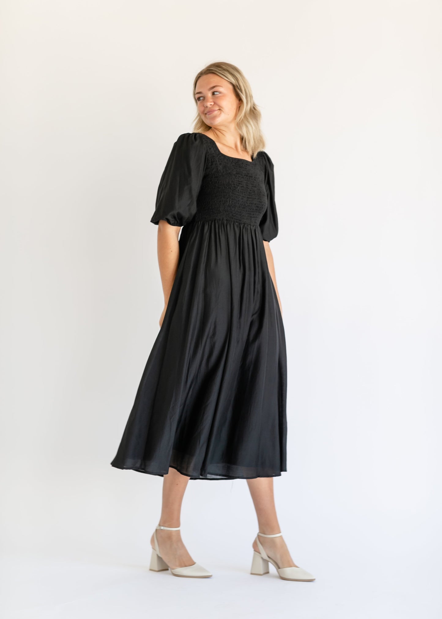 Kayleen Black Maxi Dress