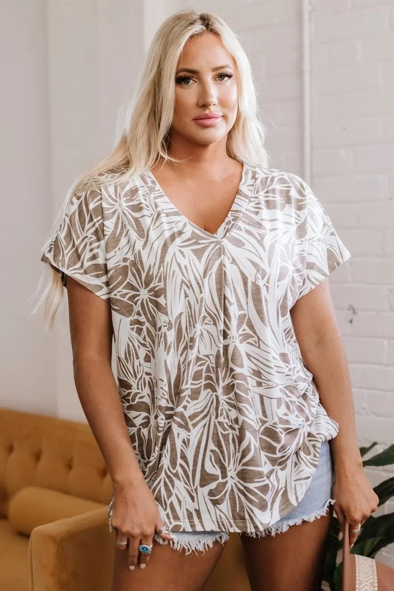 Accessories Love Salve Floral V-Neck Women's Casual Blouse: Summer Style, Loose Fit