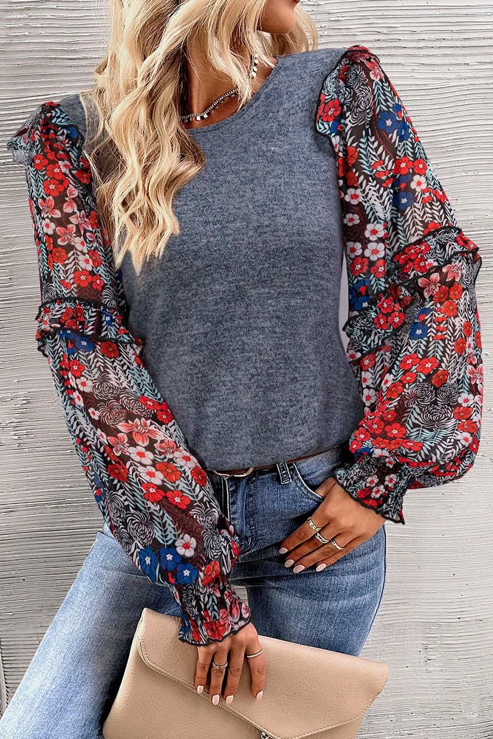 Clothing & Apparel Love Salve Chic floral ruffle sleeve top