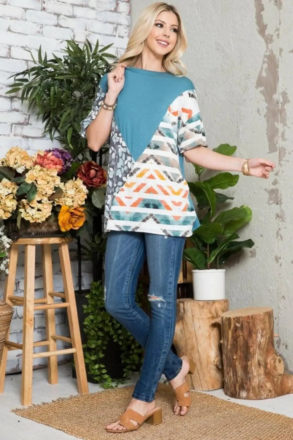 T-Shirts Love Salve Celeste Peach Tee Women's Color Block Casual Top - Soft & Stylish