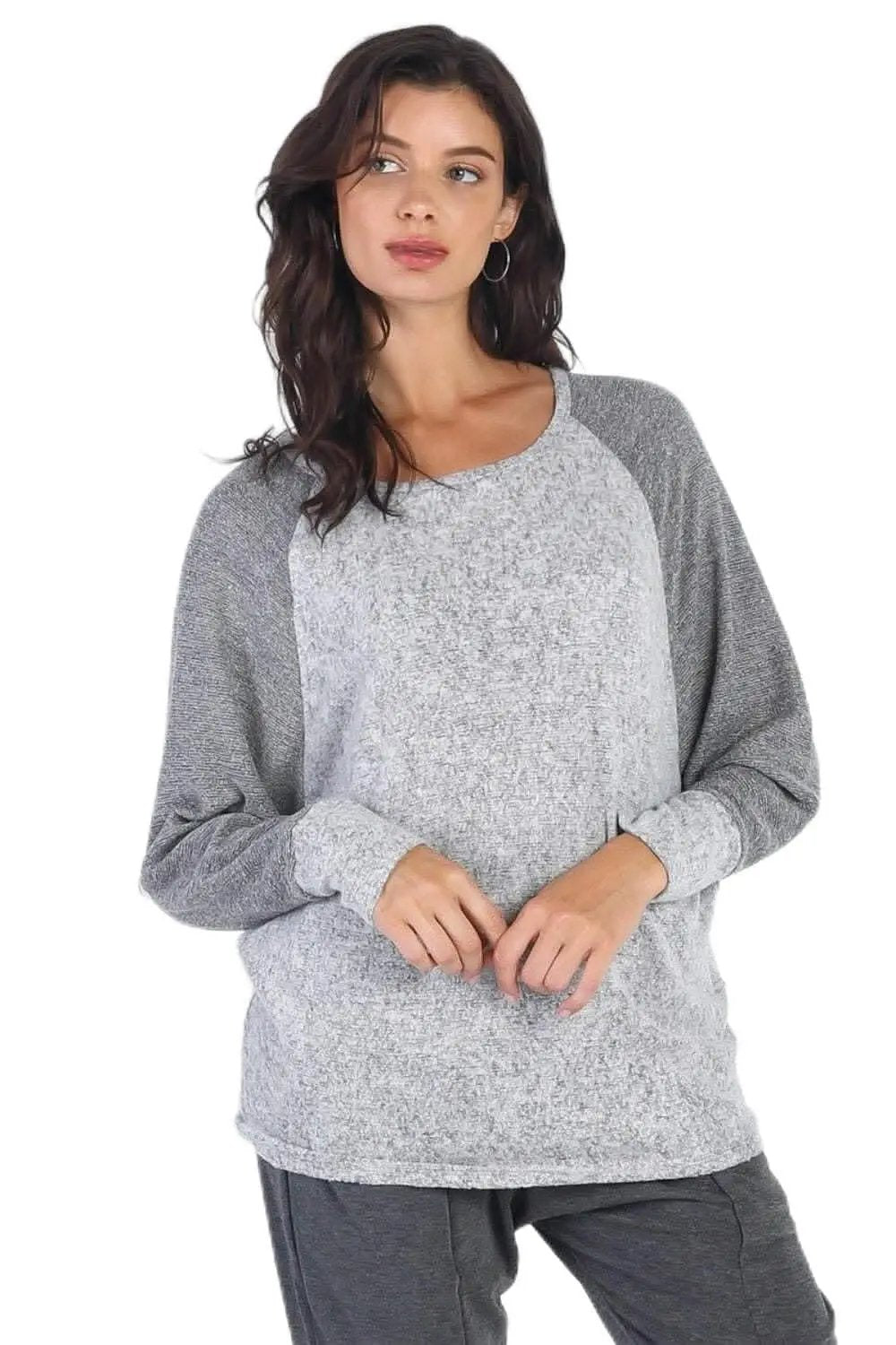 Women's Long Sleeve T-Shirt Everyday Long Sleeve Tee - Soft & Comfy - Women's Heather Grey