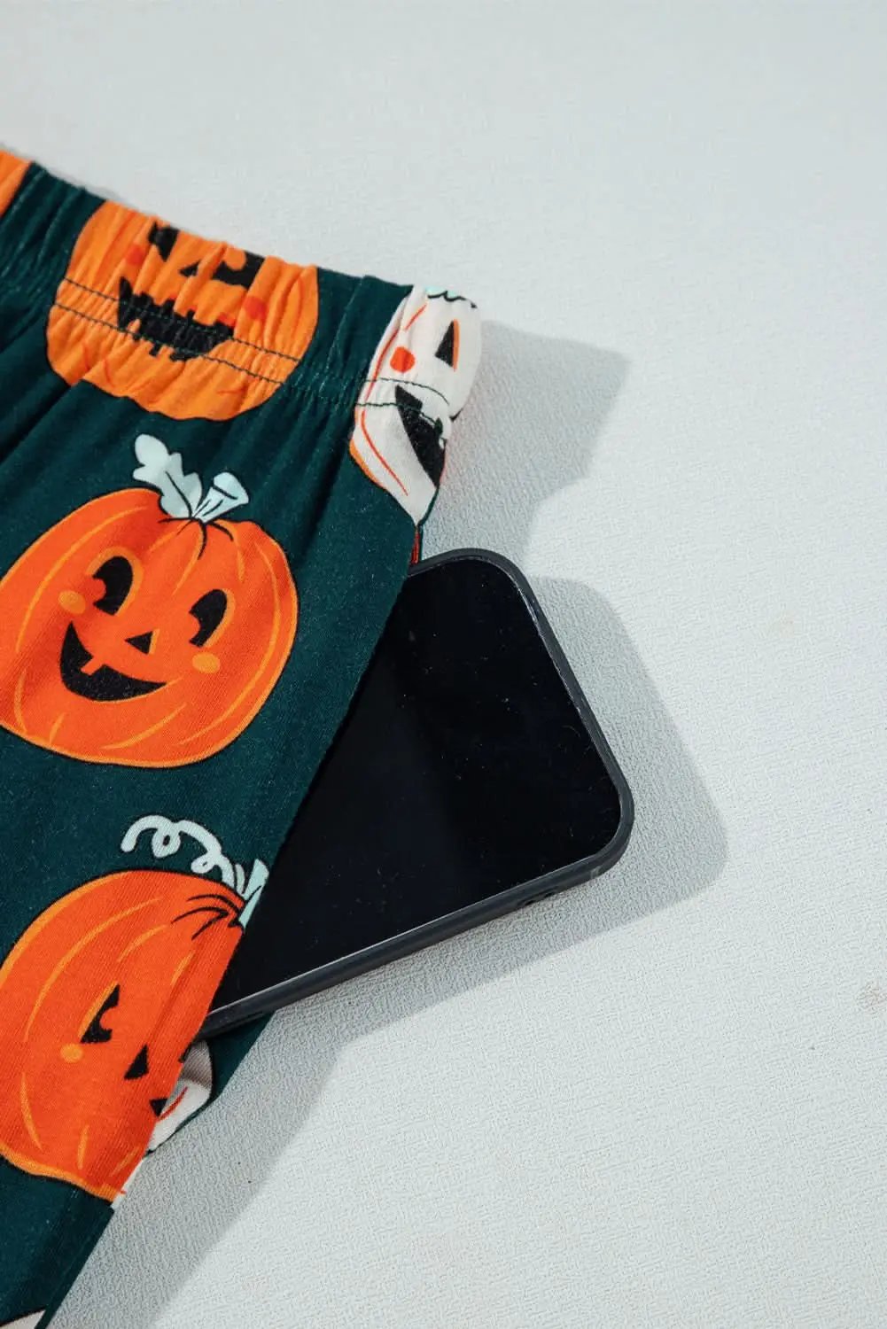 Pants Love Salve Orange Halloween Pajama Set