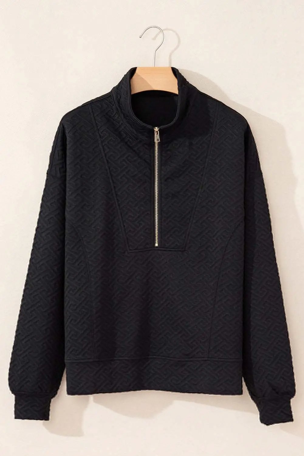 Pants Love Salve Textured black half-zip sweatshirt
