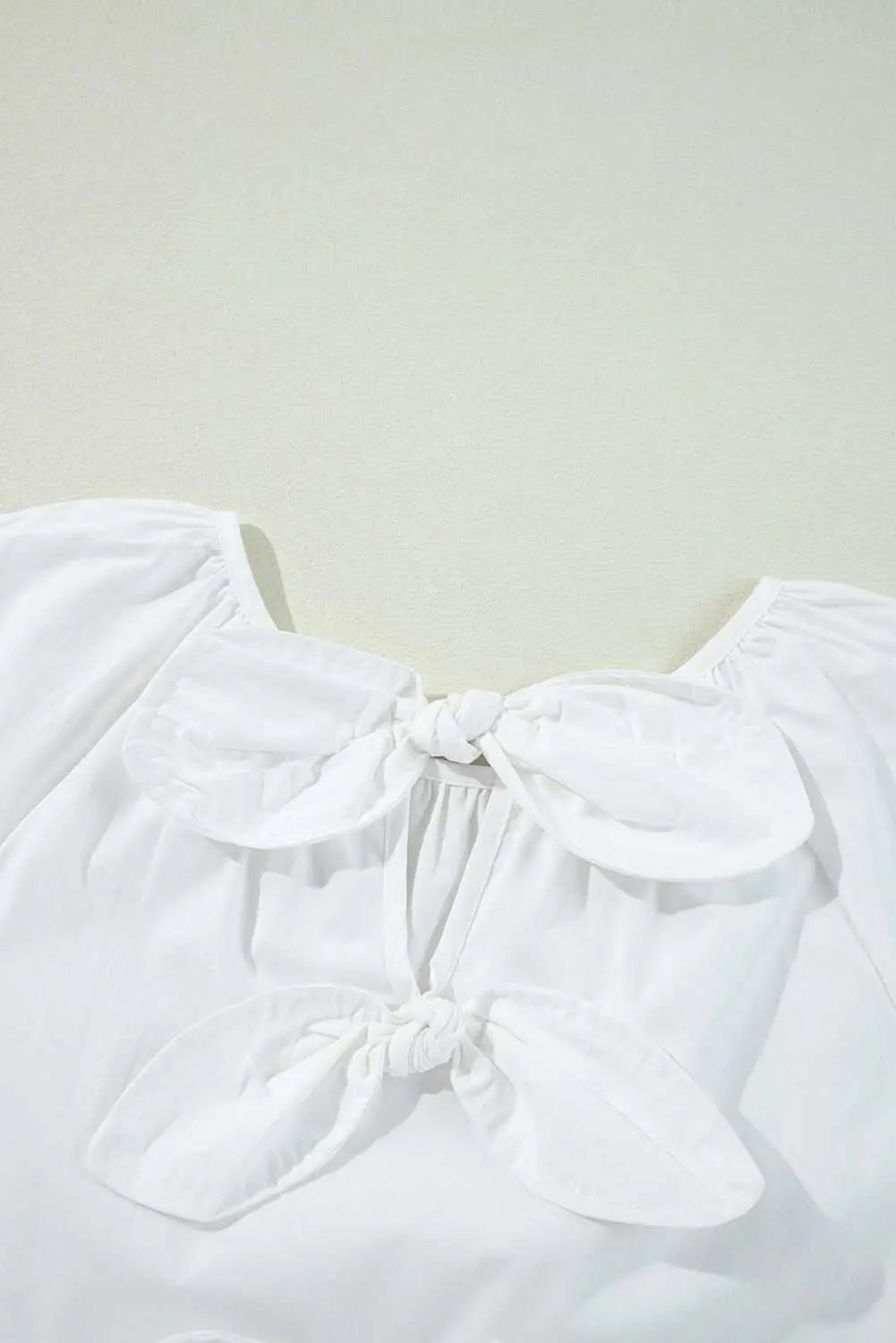 Tops/Blouses & Shirts Love Salve White Bow Knot Cutout Back Loose Fit 3/4 Sleeve Bl