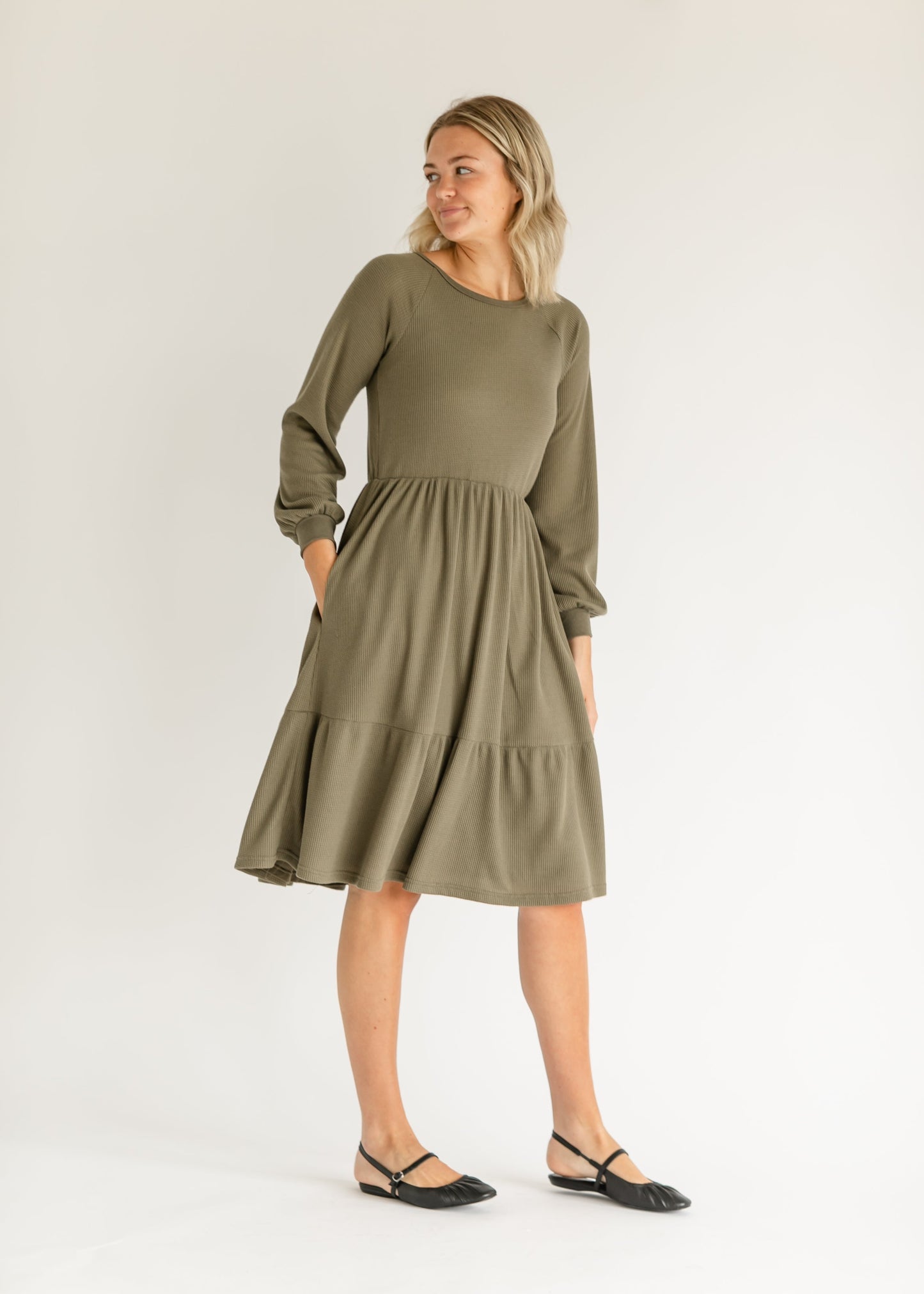 Luna Tiered Midi Dress