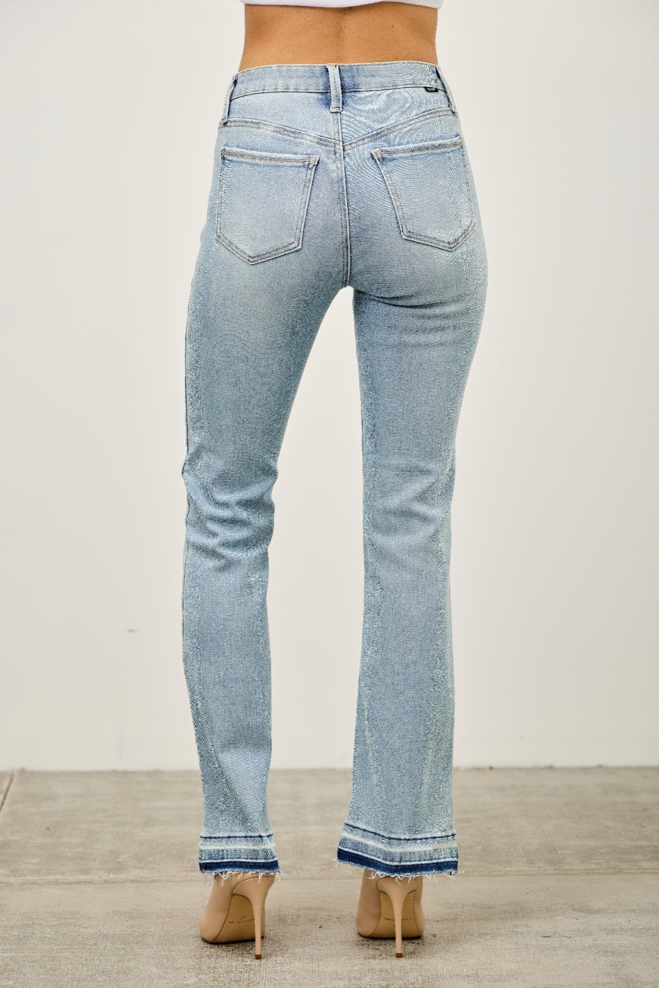 Women's Light Blue Mid Rise Flared Jean Pants With Raw Hem