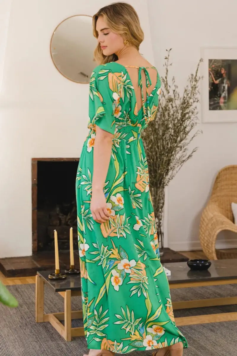 Dresses Trendsi Floral Smocked Maxi Dress Women's Summer Casual Dress Tied Back, Flowy