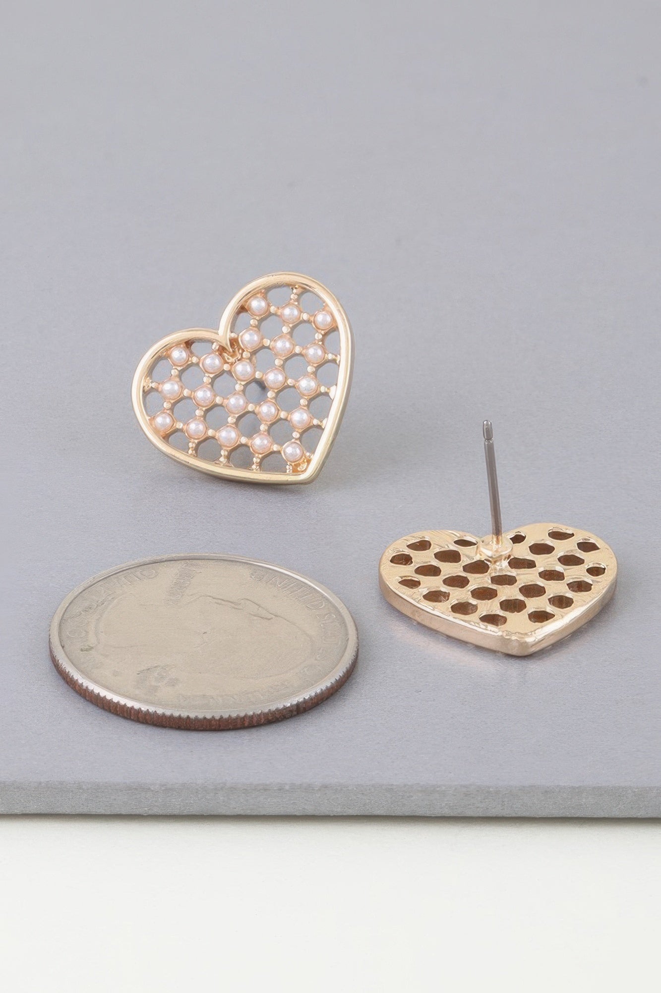 Pearl Quilt Heart Stud Earrings