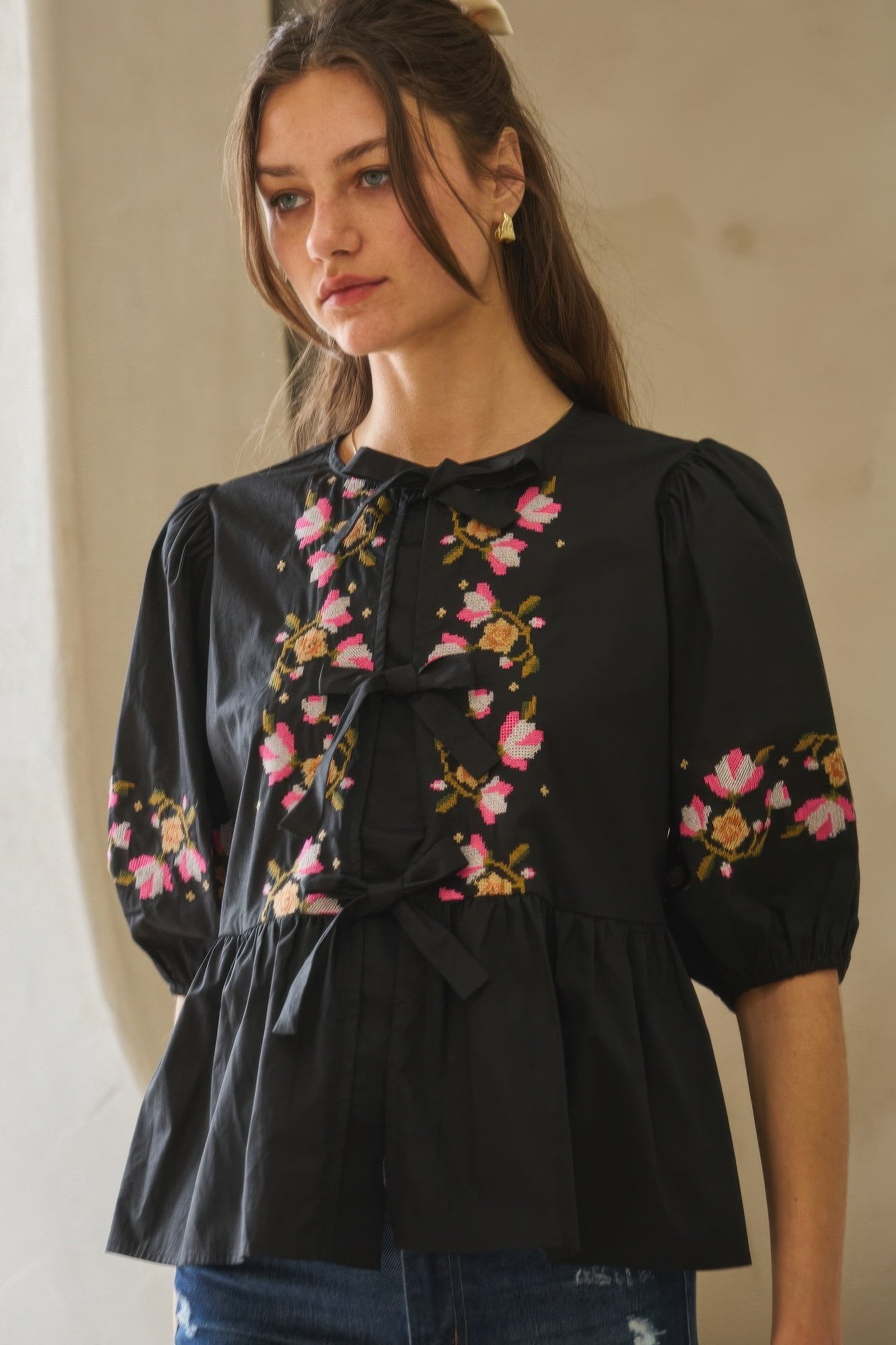 Poplin Front Ribbon Tie Blouse