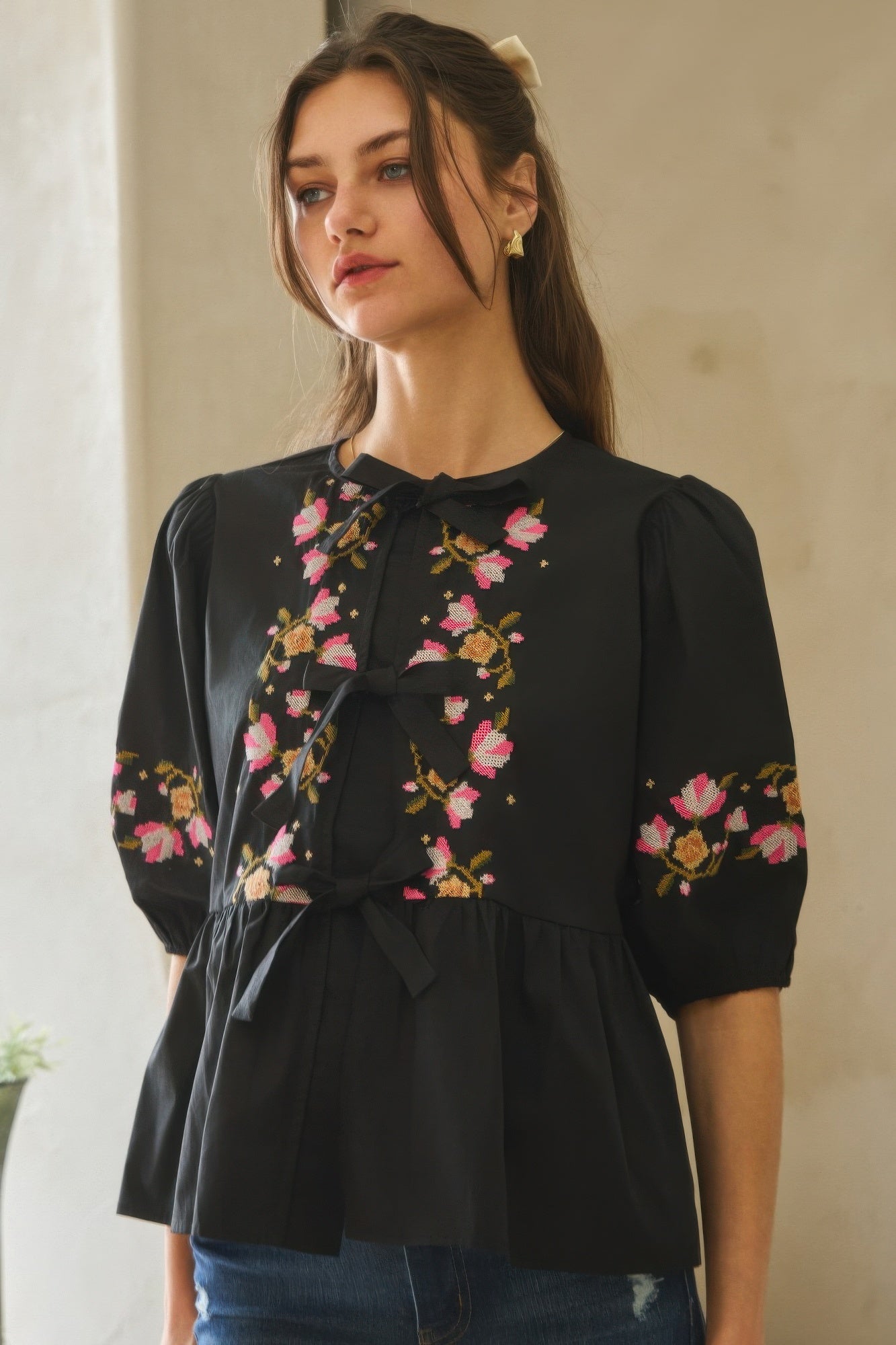 Poplin Front Ribbon Tie Blouse