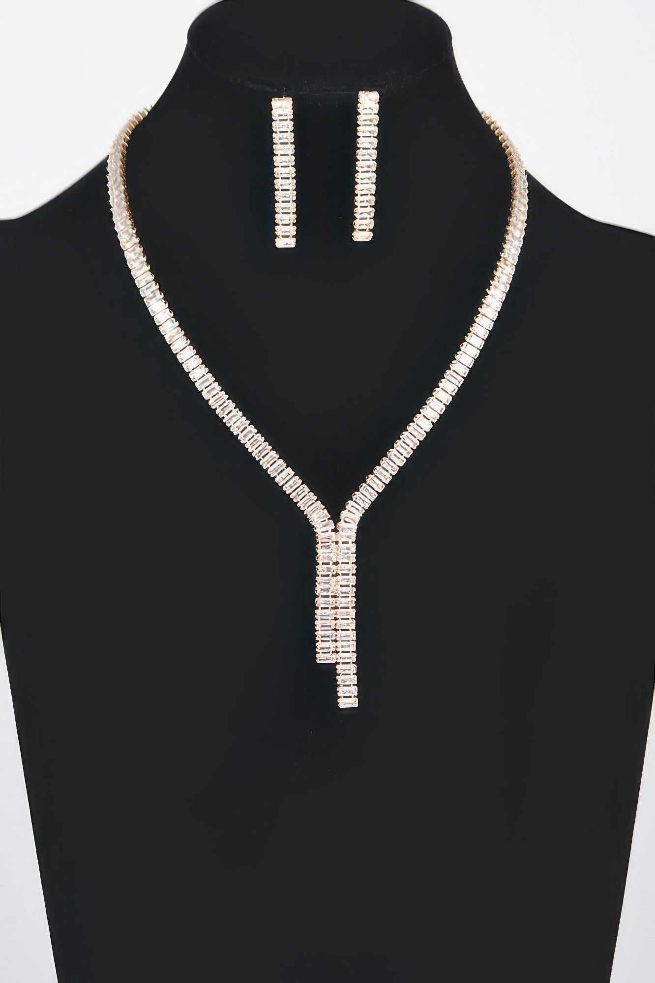 Rhinestone Earring And Necklace Set