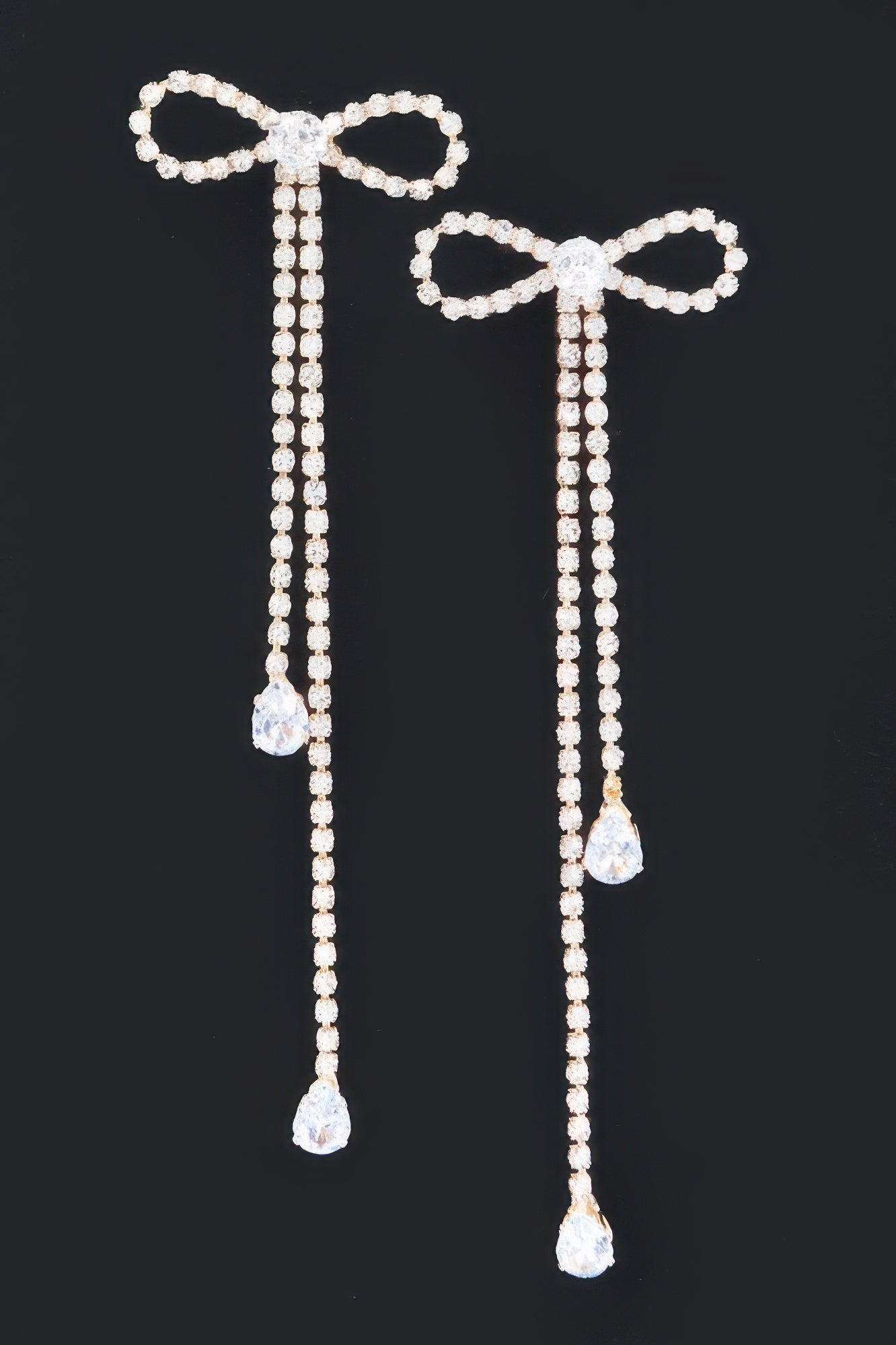 Rhinestone Ribbon Earring