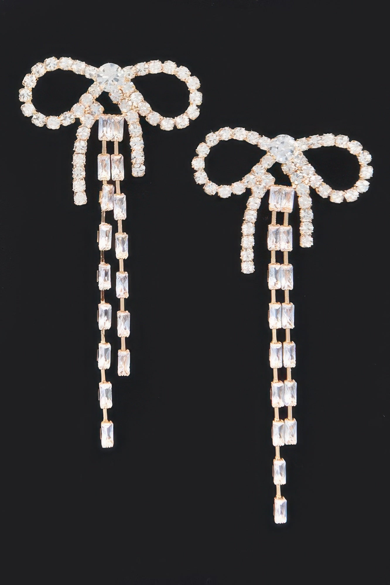 Rhinestone Ribbon Earring