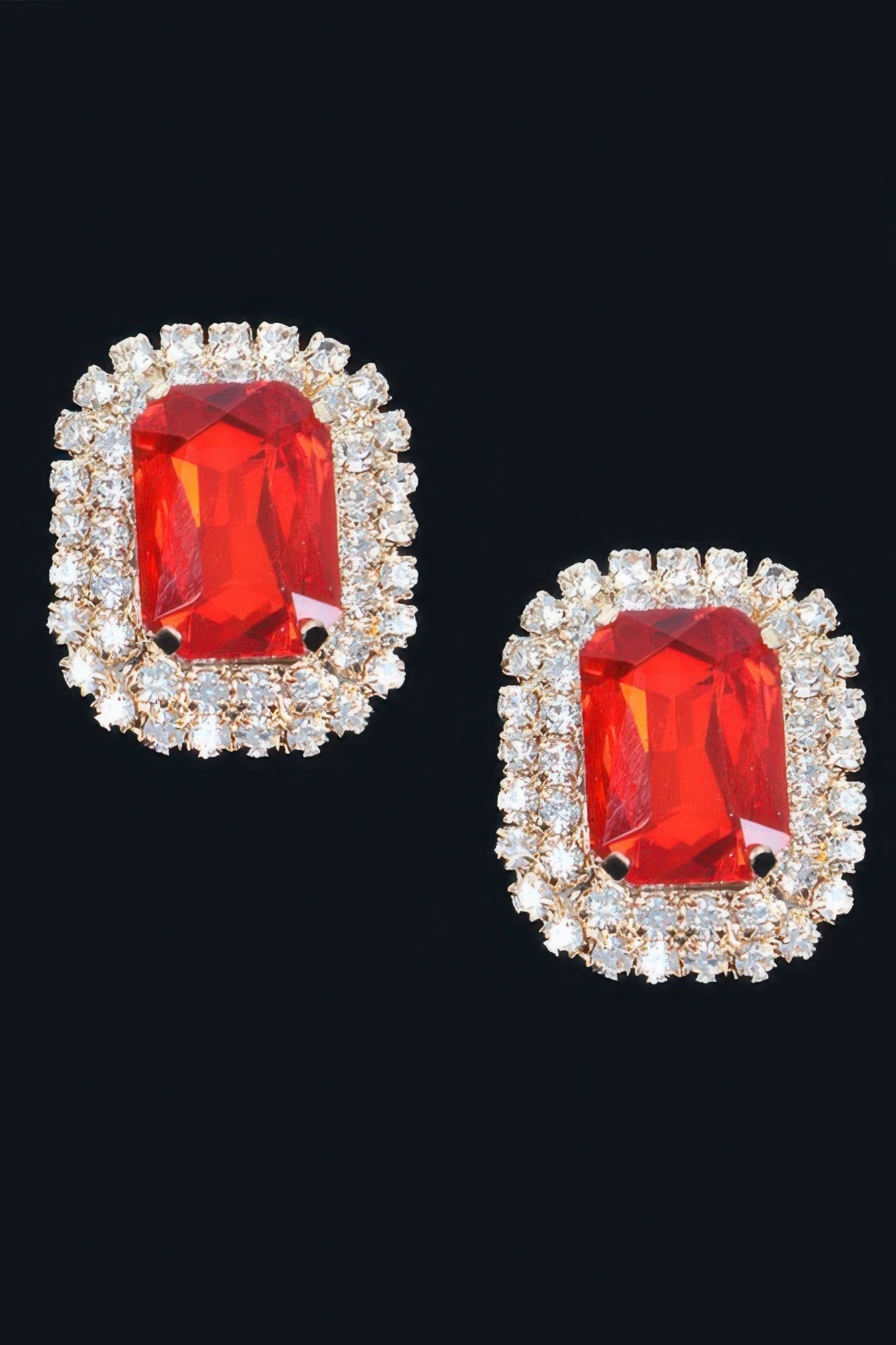 Rhinestone Stud Earring