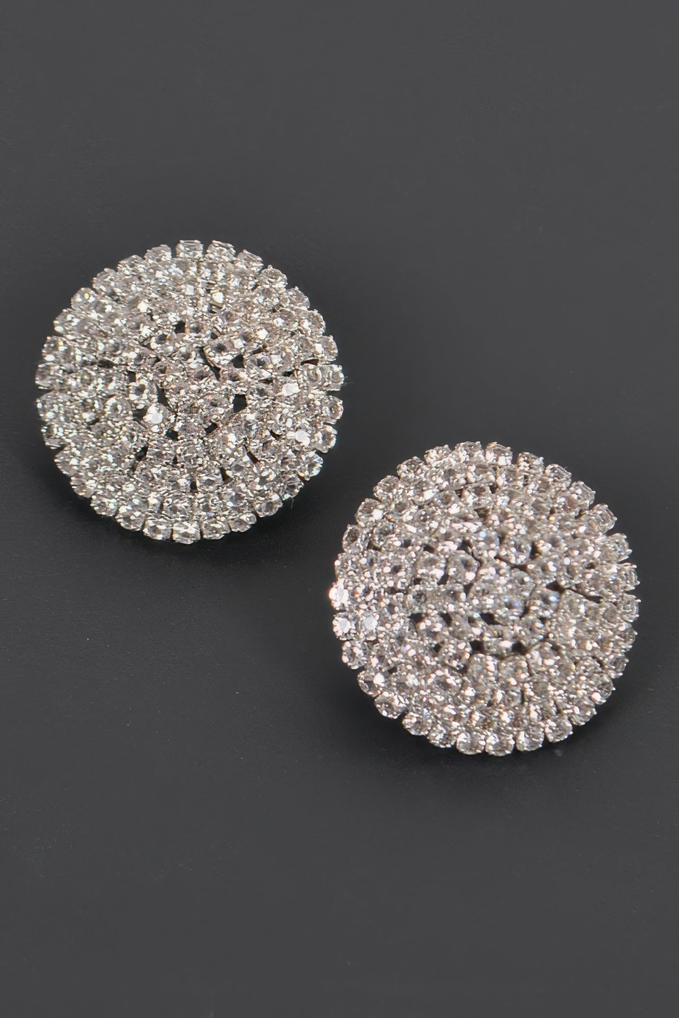 Round Shape Rhinestone Stud Earrings