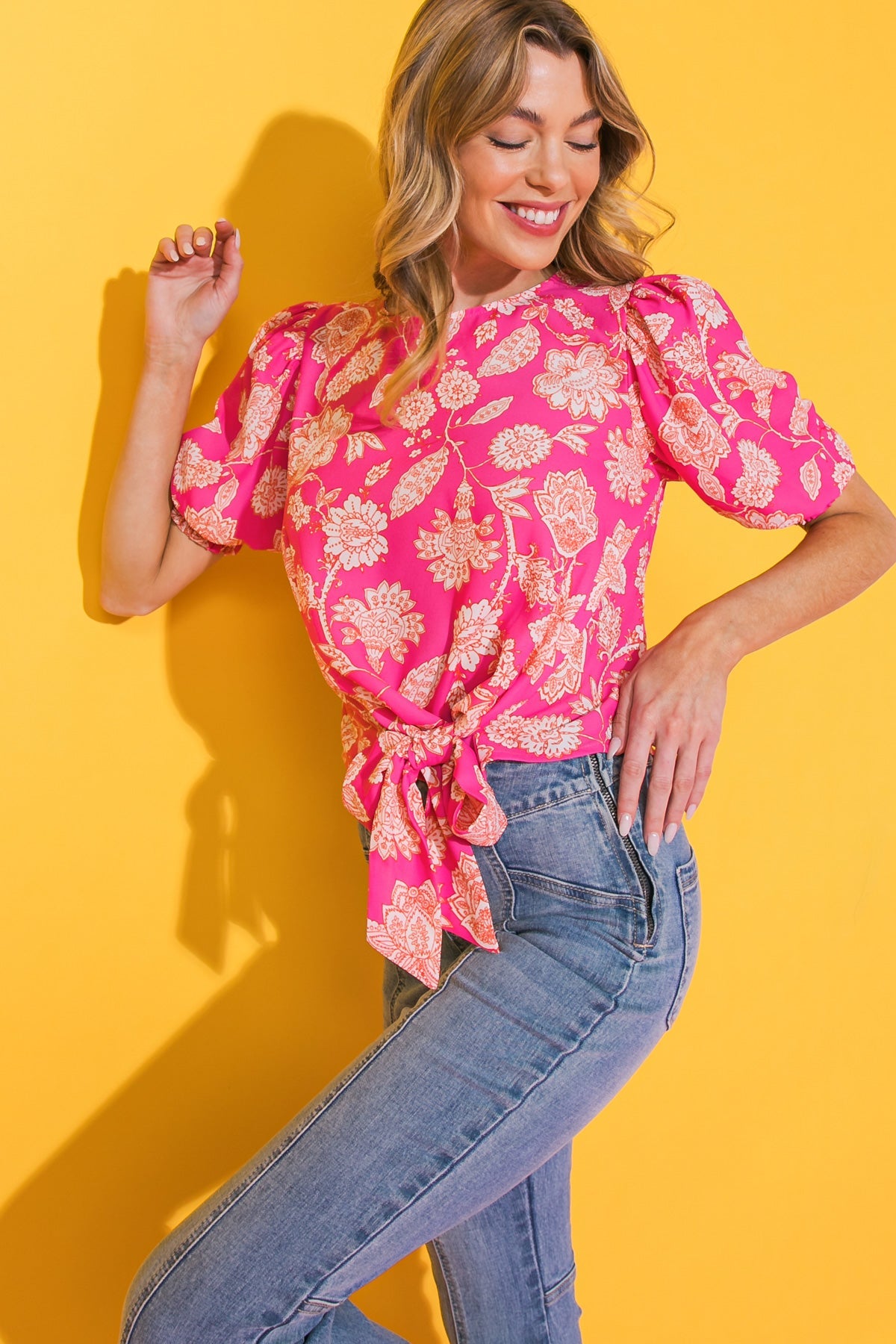 REMARKABLE ENTRANCE WOVEN TOP