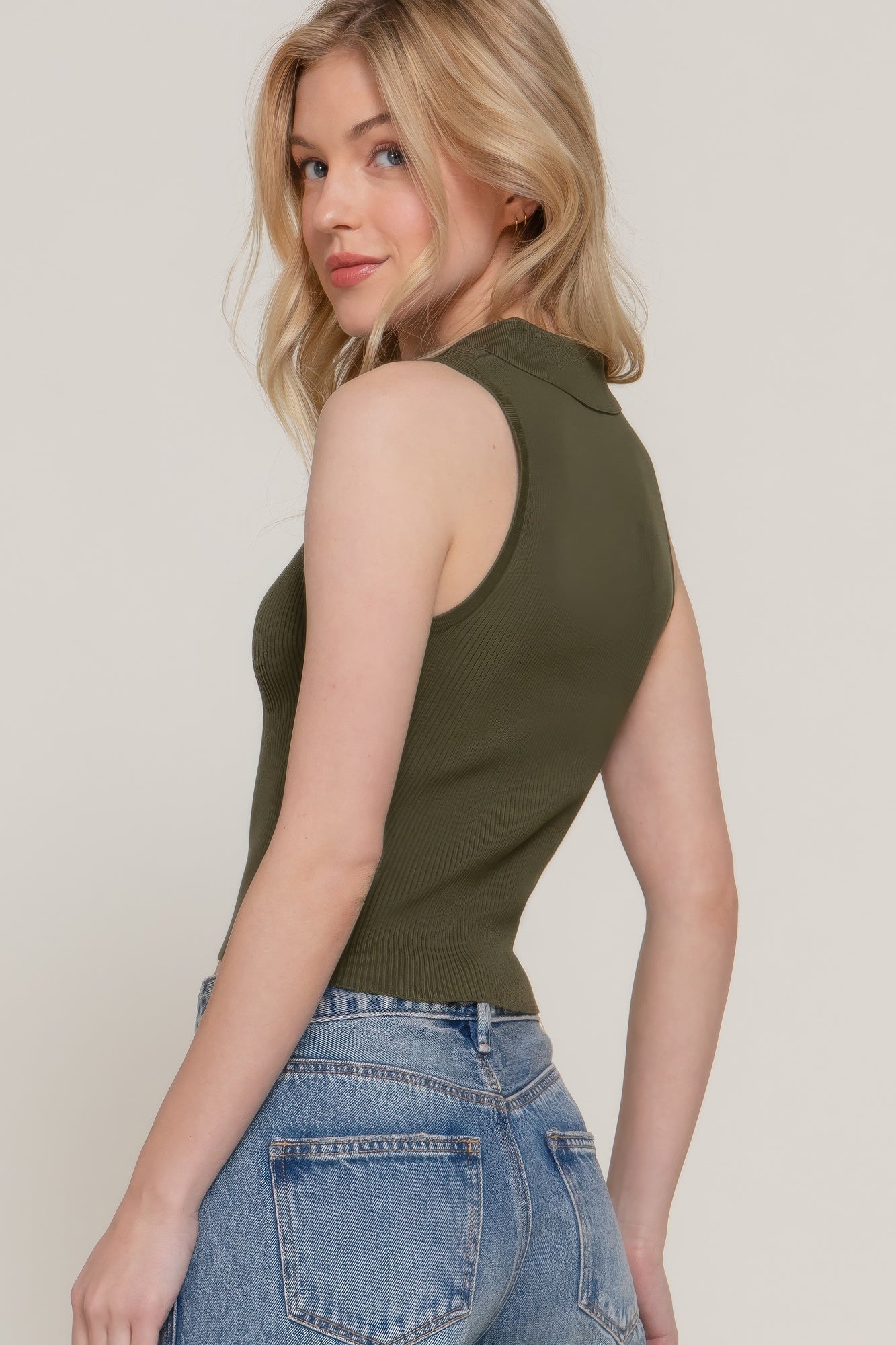 Sleeveless Polo Spring Sweater