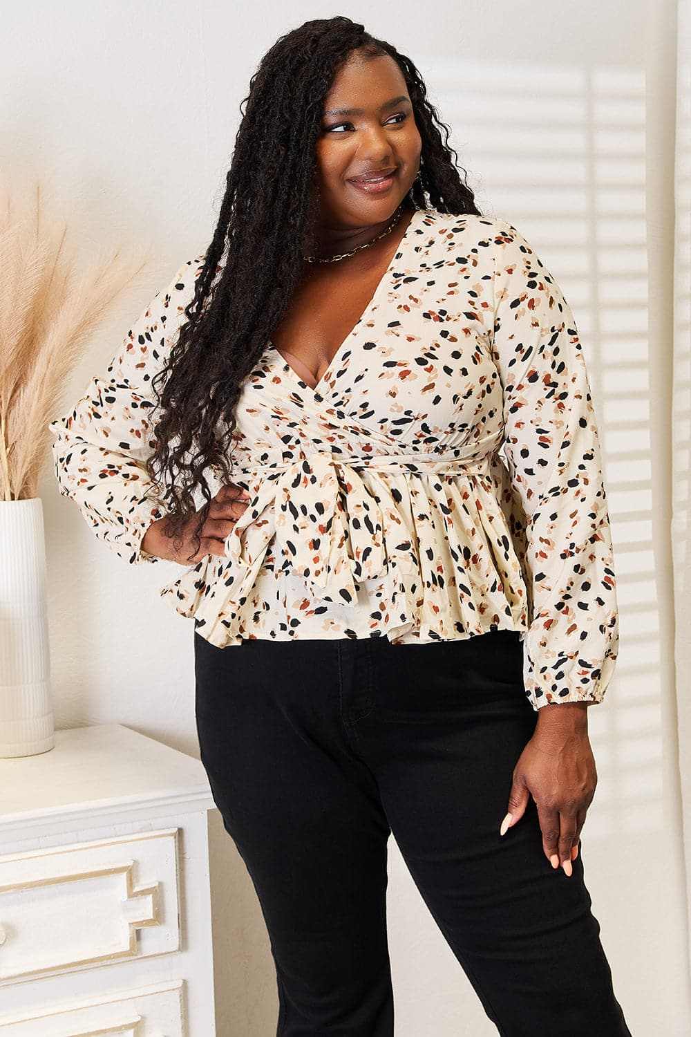 T-Shirts Trendsi Vibrant plunge peplum top - tied detail - Premium Quality