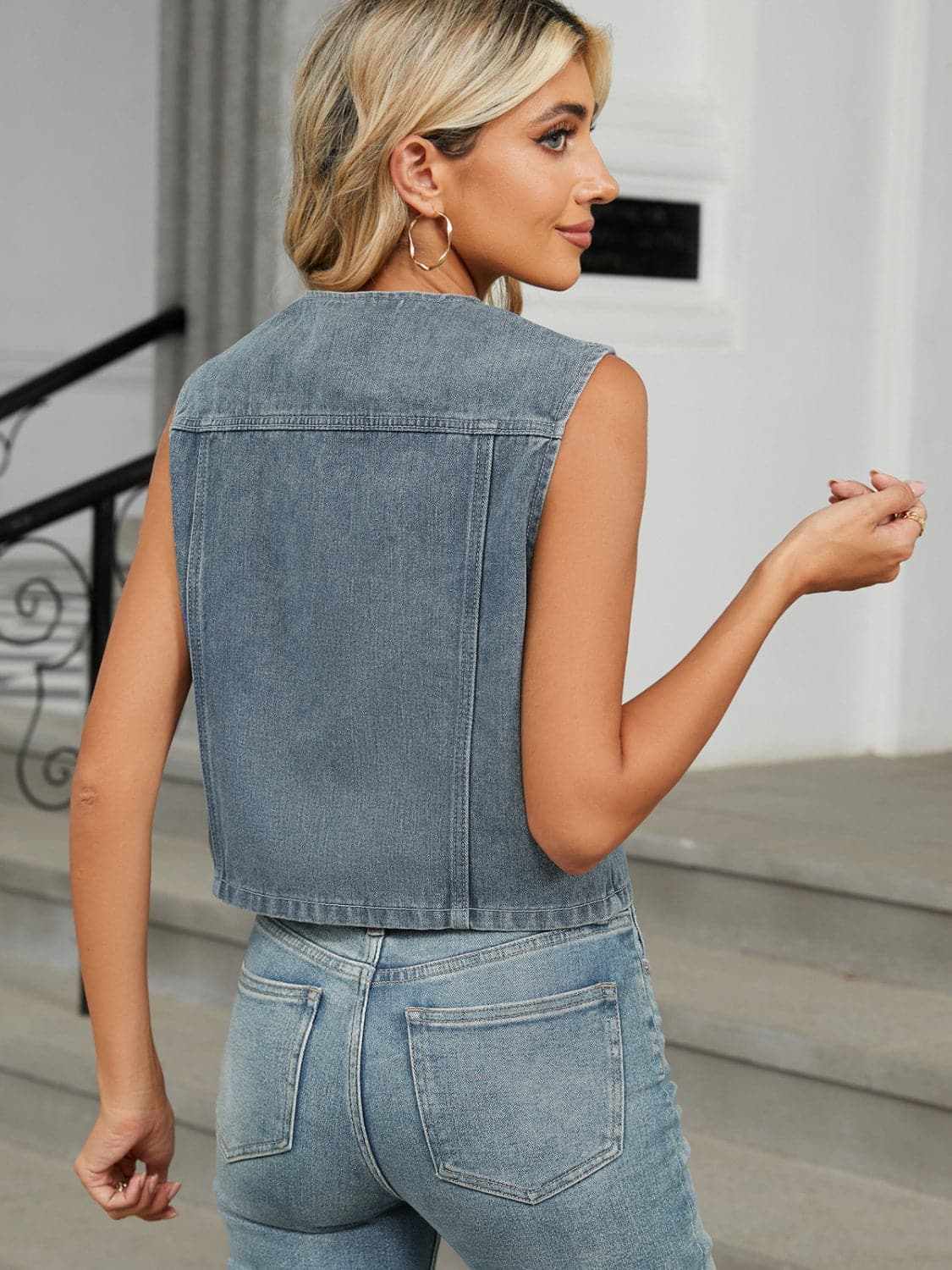 Jeans & Denim Trendsi V-neck denim vest with buttons