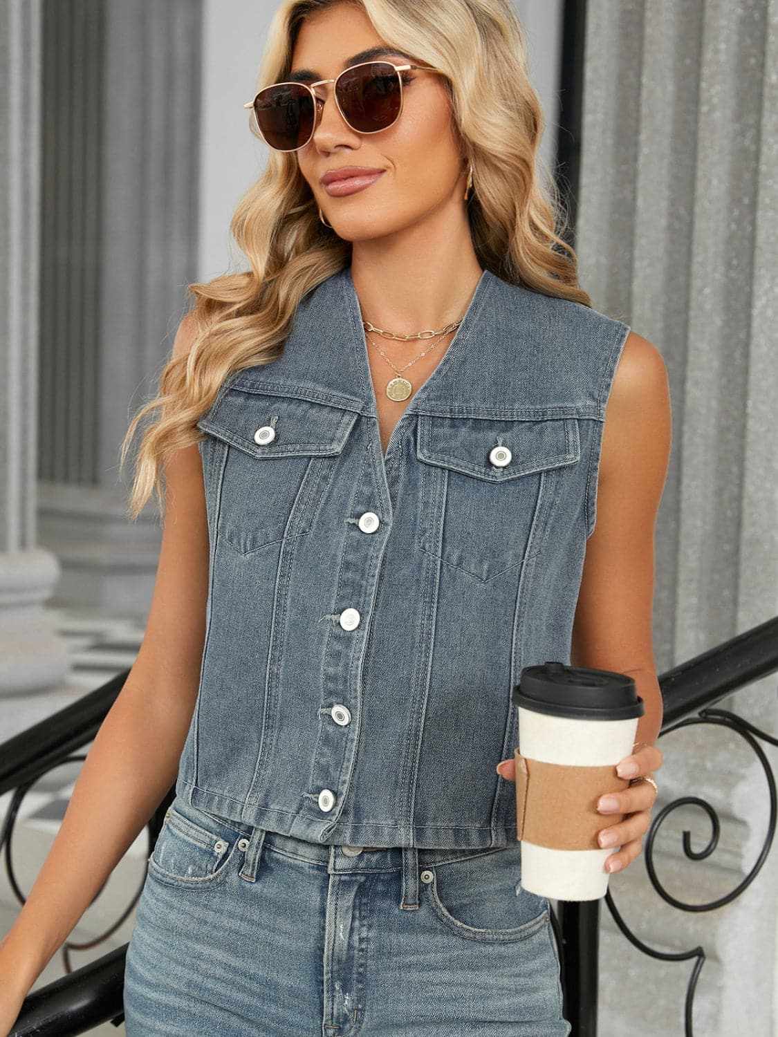 Jeans & Denim Trendsi V-neck denim vest with buttons