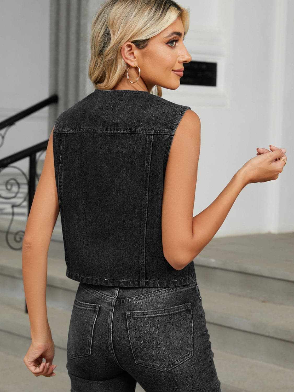 Jeans & Denim Trendsi V-neck denim vest with buttons