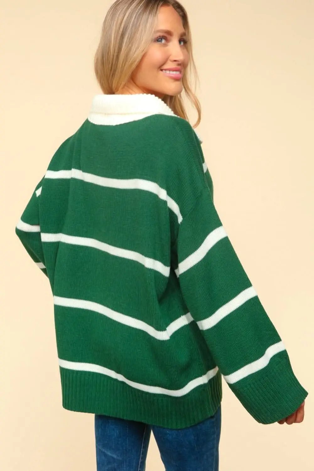 Trendsi Striped Sweater With Contrast Collar — Women's Elegant Style