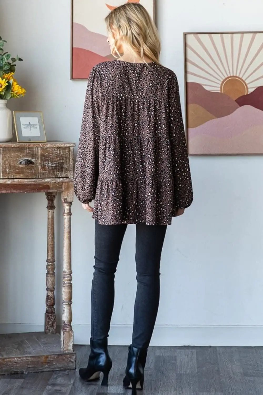 T-Shirts Trendsi Leopard Print Blouse Women's Everyday Long Sleeve Top Chic & Tiered