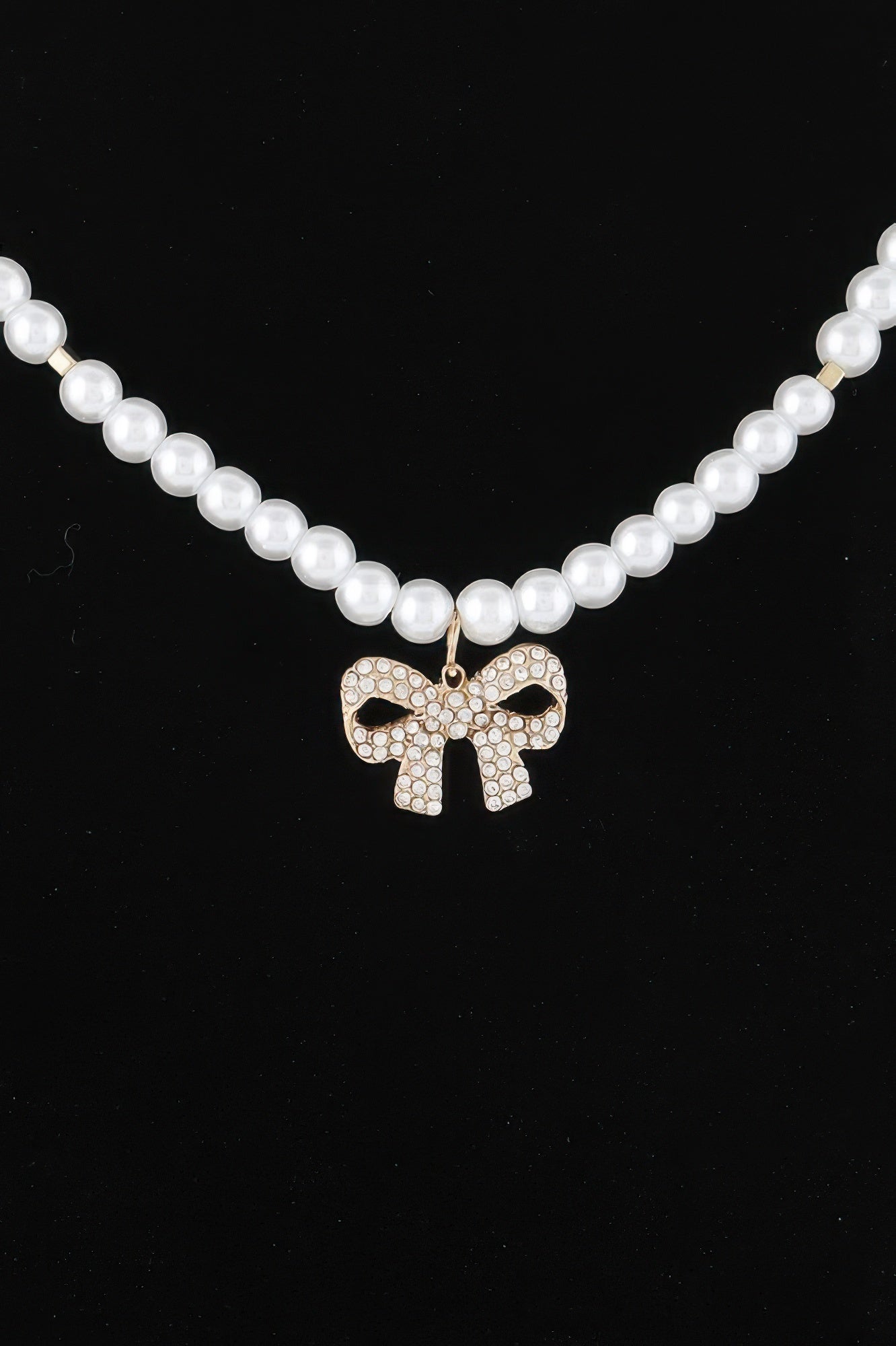 White Pearl Bow Necklace