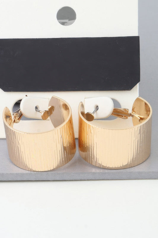 Wide Ribbed Hoop Earrings