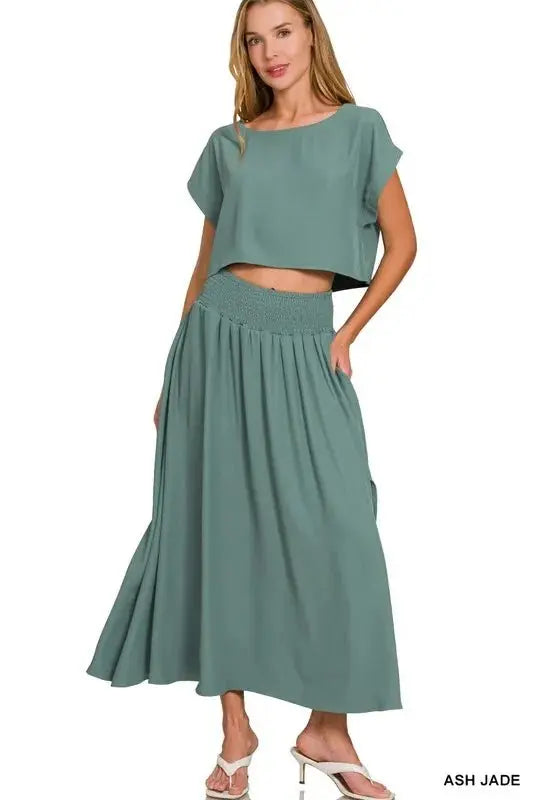 Women's Two Piece Set Woven Crop Set - Cropped Top & Shorts - Casual Two Piece Outfit